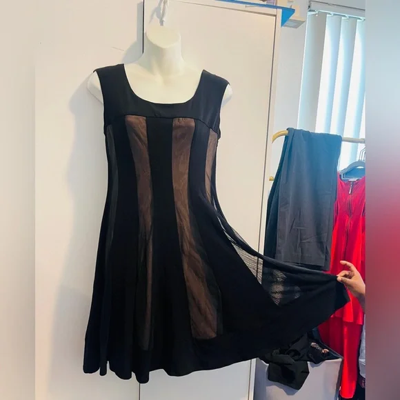 Connected Petite Dress Women’s 6P Black/Brown Stripes Fit & Flare - Picture 3 of 5